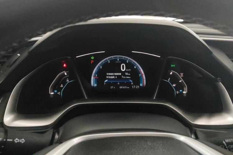 Honda Civic 2019 car image #9