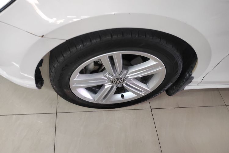 Volkswagen Lamando 2018 immagine di auto #9