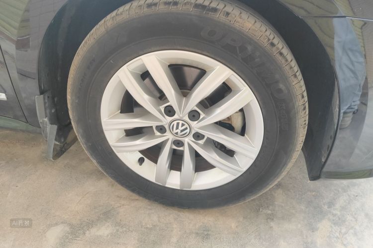 Volkswagen Passat 2016 car image #9