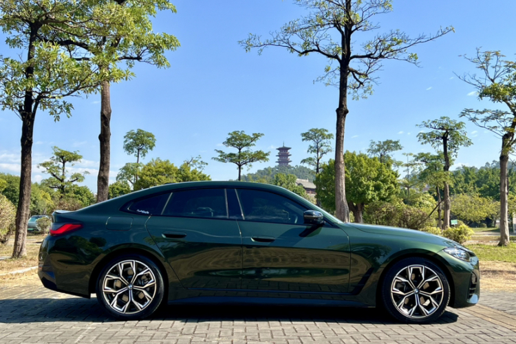 BMW 4 Series 2022 #9 BMW 4 Series 2022 car image #9