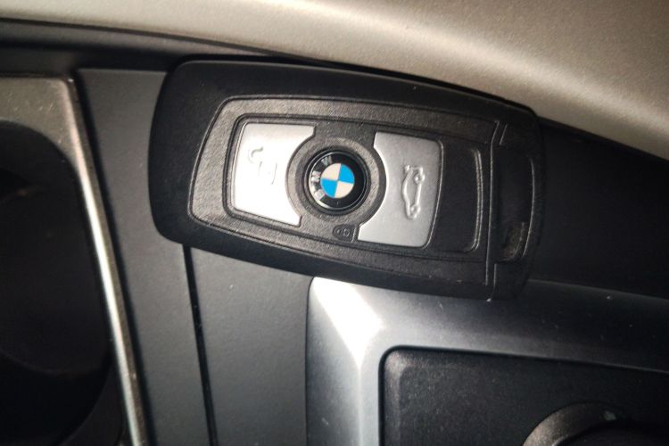 BMW 2 Series (Imported) 2016 car image #9