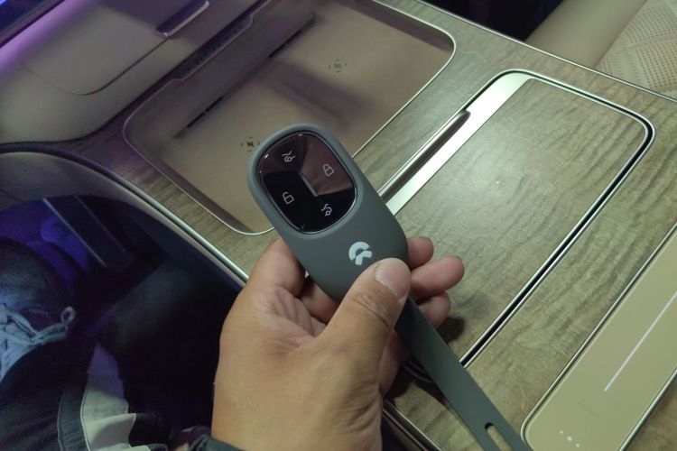 蔚来 蔚来ET9 2025 汽车图片 #9