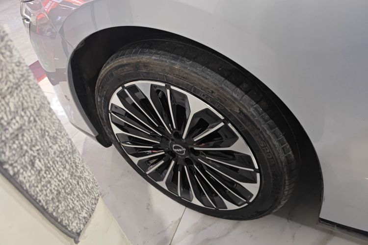 日产 日产N7 2025 汽车图片 #9