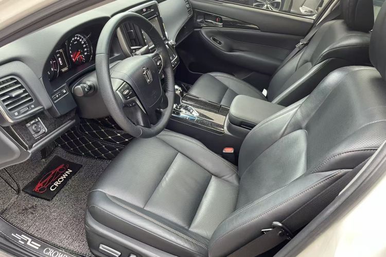 丰田 皇冠 2018 #9 丰田 皇冠 2018 汽车图片 #9