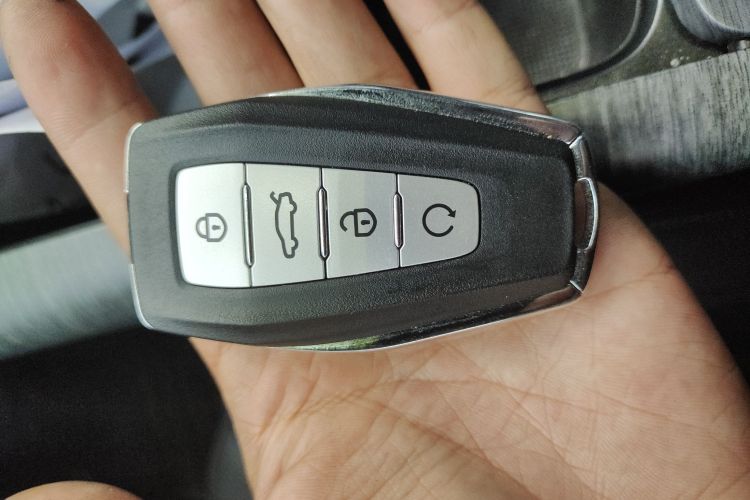 GEELY PrefaceL 2024 #9 GEELY PrefaceL 2024 car image #9