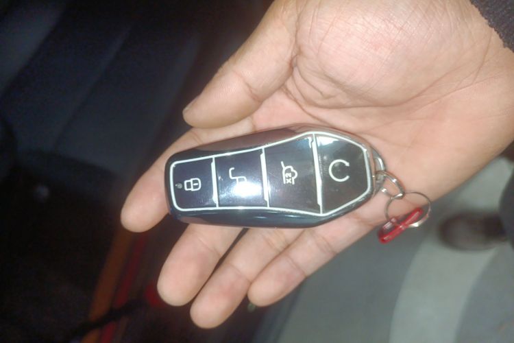 BYD e7 2025 #9 BYD e7 2025 car image #9