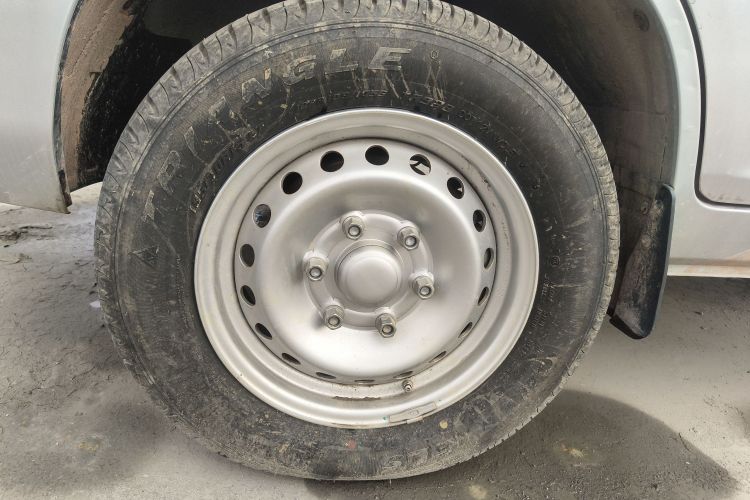 五菱汽车 五菱荣光新卡EV 2025 #9 五菱汽车 五菱荣光新卡EV 2025 汽车图片 #9