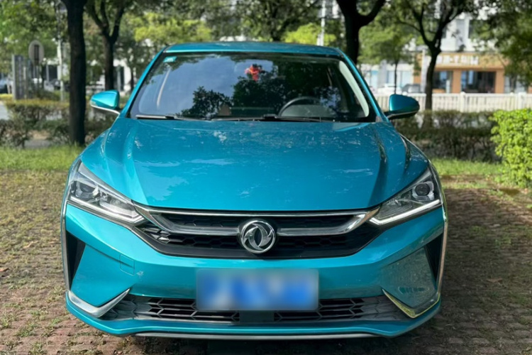2019 image de voiture #9