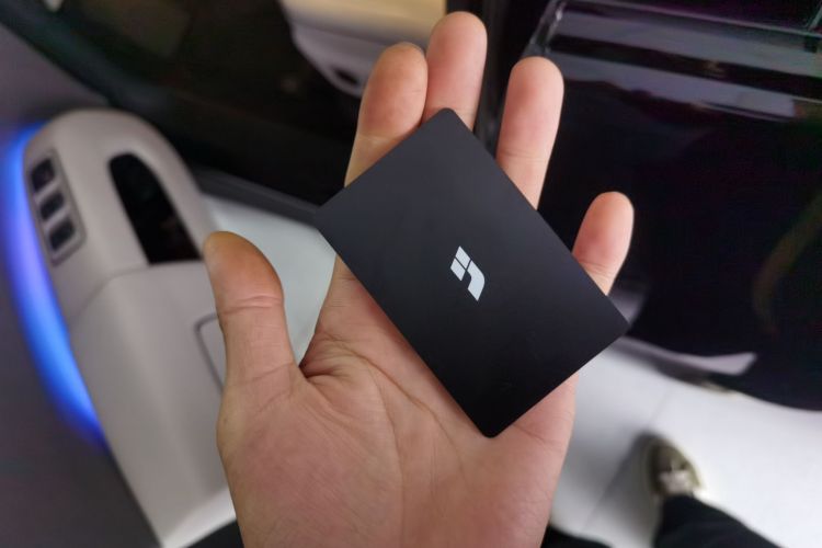 Li i8 2025 image de voiture #9