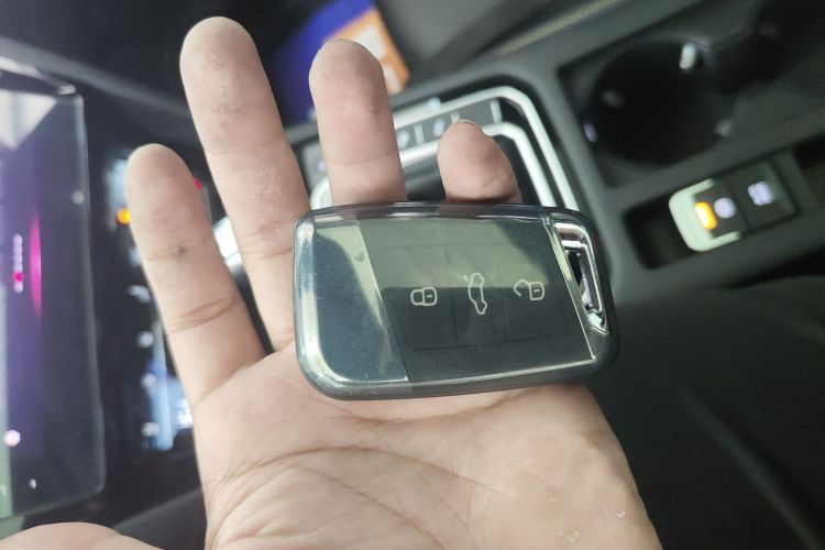 Volkswagen CC (FAW-Volkswagen) 2024 car image #9