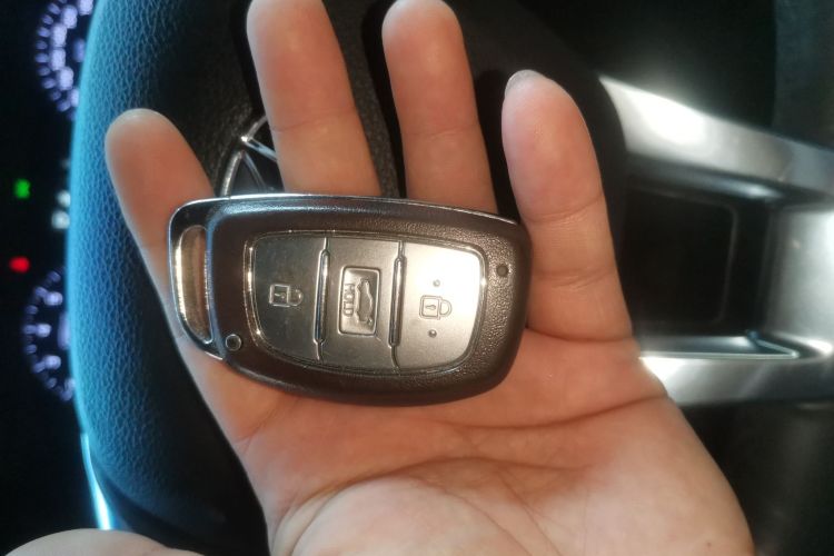 Hyundai Sonata NFC 2017 #9 Hyundai Sonata NFC 2017 car image #9