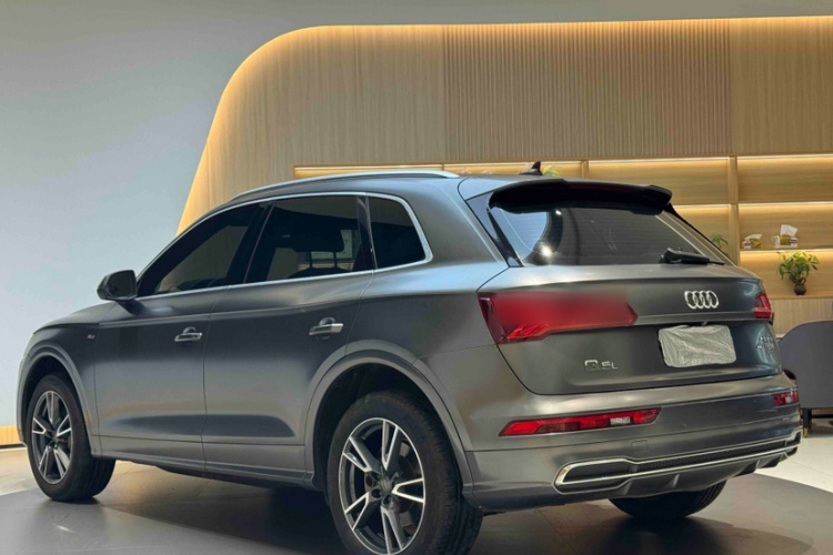 Audi Q5L 2018 imagem de carro #9