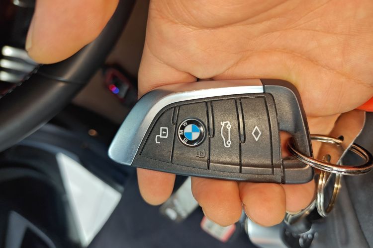 BMW M235L 2024 #9 BMW M235L 2024 immagine di auto #9