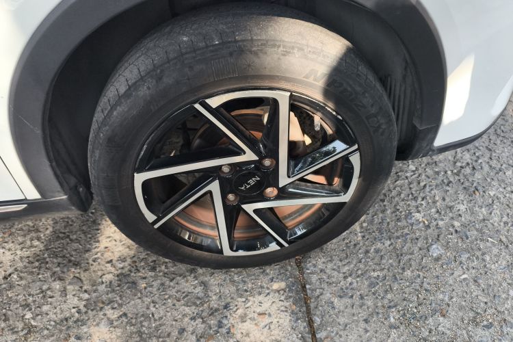 哪吒汽车 哪吒AYA 2023 #9 哪吒汽车 哪吒AYA 2023 汽车图片 #9