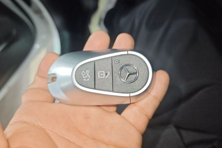 Mercedes-Benz C Class New Energy 2023 #9 Mercedes-Benz C Class New Energy 2023 immagine di auto #9