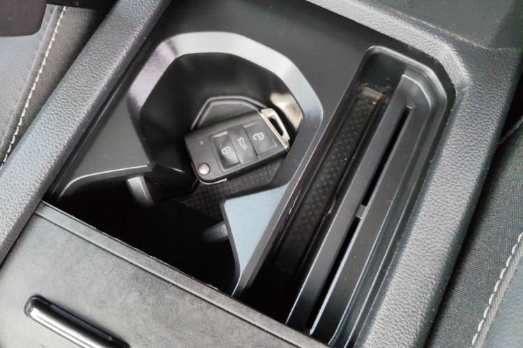Volkswagen Tiguan L New Energy 2019 #9 Volkswagen Tiguan L New Energy 2019 imagem de carro #9