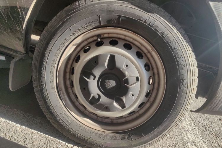 Ford Transit 2022 car image #9