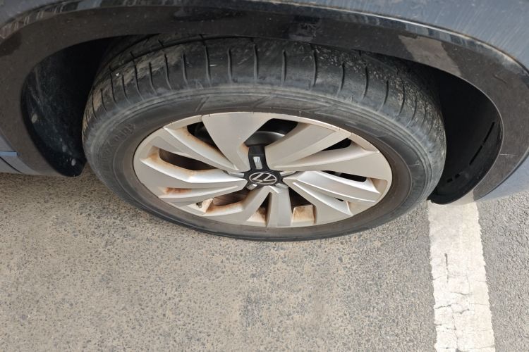 Volkswagen Tayron X 2021 car image #9