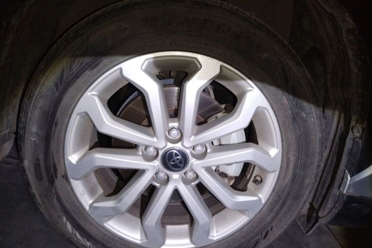 Toyota Frontlander 2022 #9 Toyota Frontlander 2022 imagen de coche #9