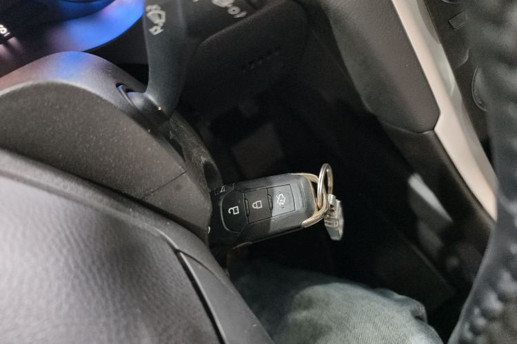 福特 蒙迪欧 2015 汽车图片 #9