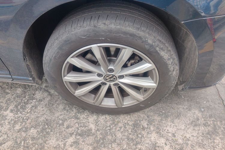 Volkswagen Passat Variant 2023 #9 Volkswagen Passat Variant 2023 immagine di auto #9