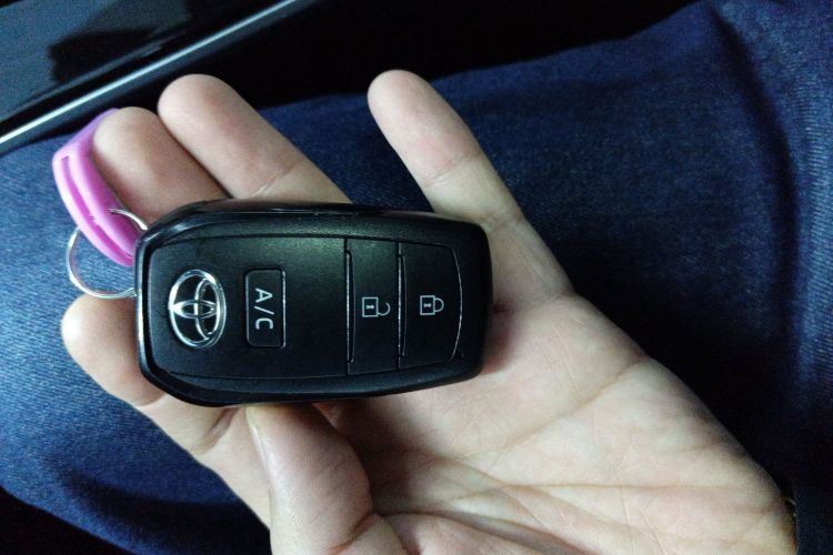 丰田 一汽丰田bZ4X 2023 汽车图片 #9