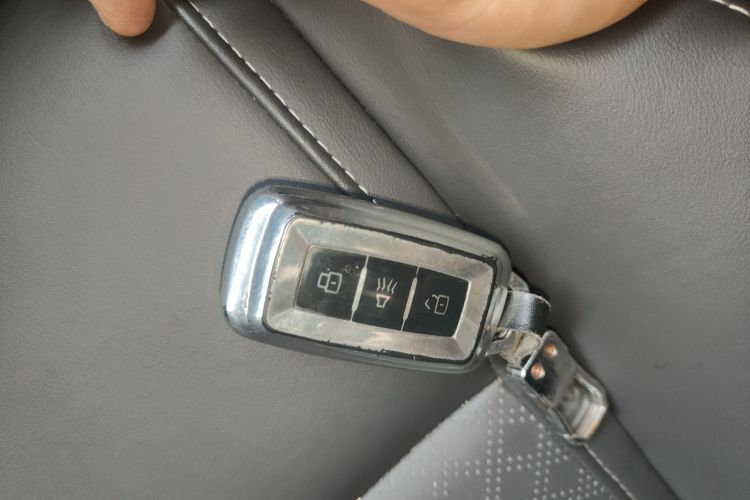 Jetour X90 2019 car image #9