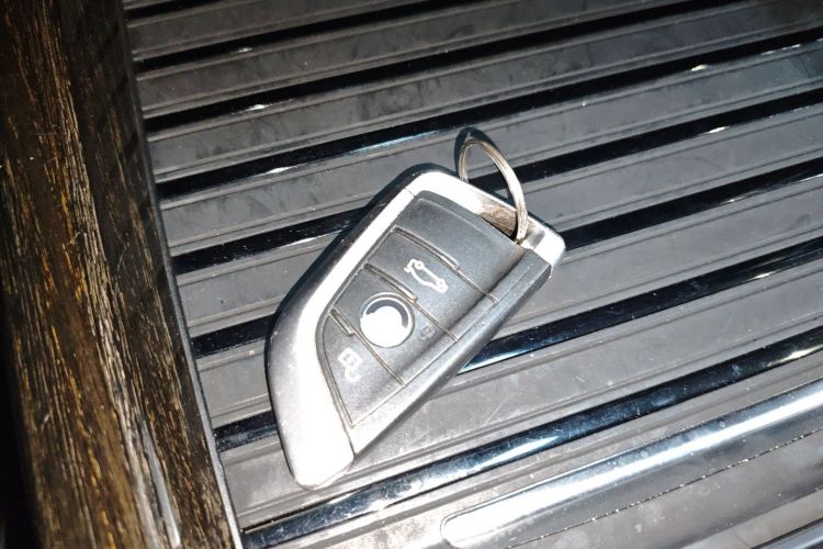 BMW X5 2014 car image #9