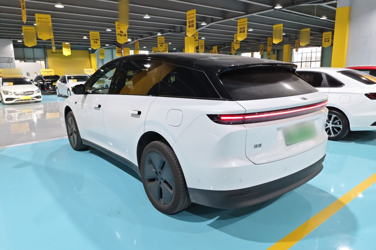 理想汽车 理想i6 2025 汽车图片 #9