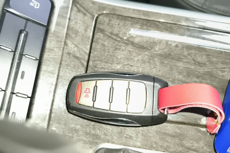 Haval H8 2017 #9 Haval H8 2017 car image #9