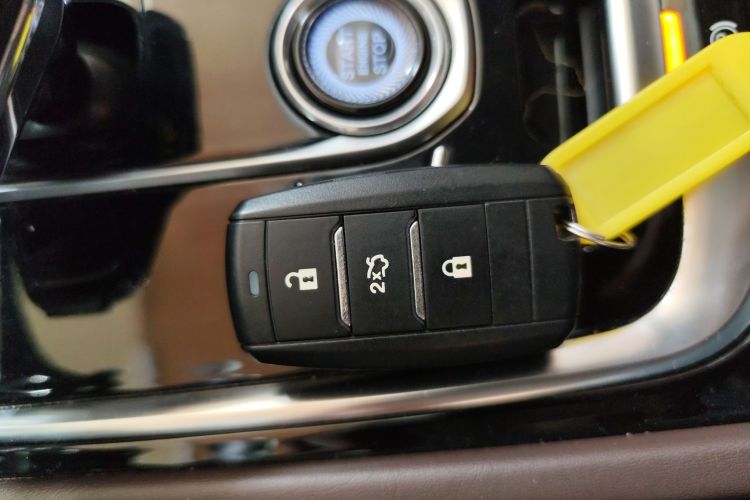 Changan Eado EV 2018 car image #9