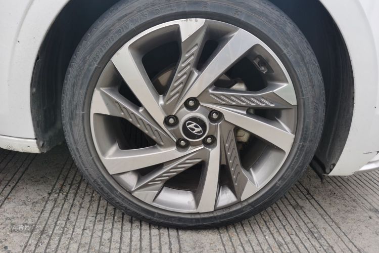 Hyundai Mistra 2021 #9 Hyundai Mistra 2021 car image #9