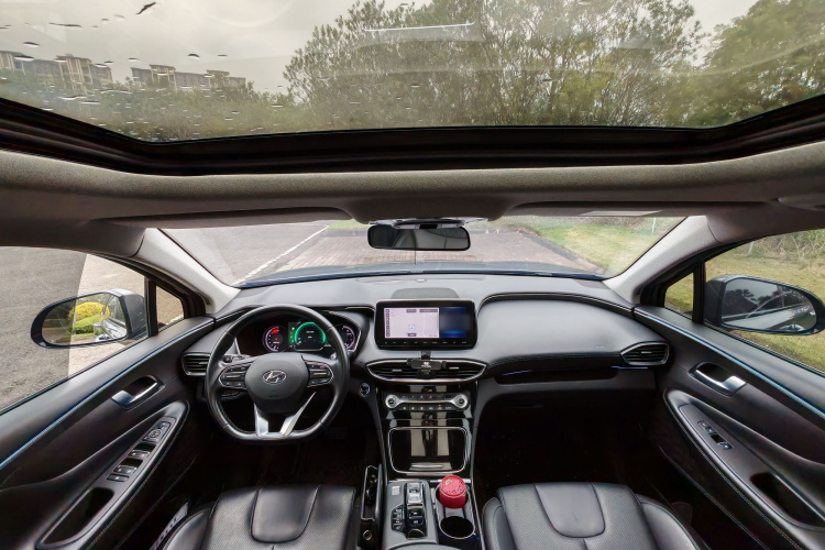 哪吒汽车 哪吒S猎装 2022 汽车图片 #9