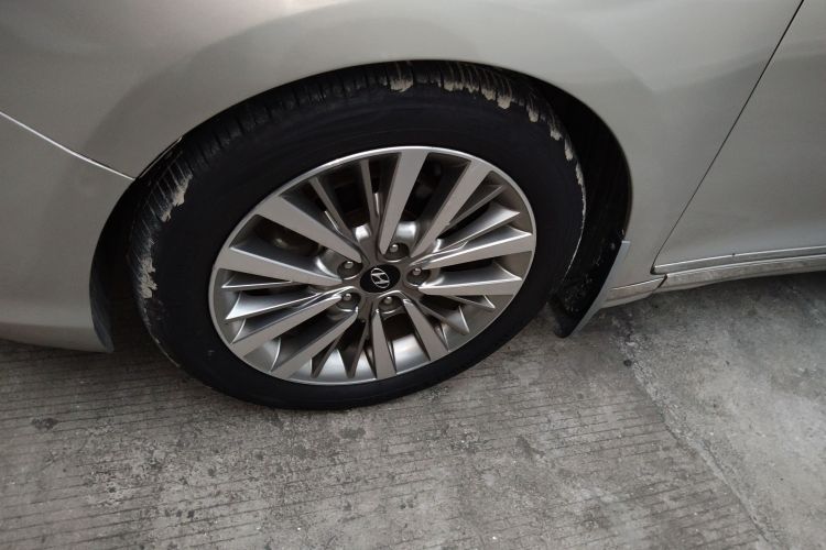 Hyundai Mistra 2017 car image #9