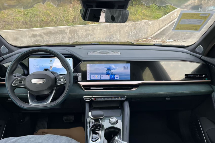 GEELY Monjaro MHEV 2025 #9 GEELY Monjaro MHEV 2025 car image #9