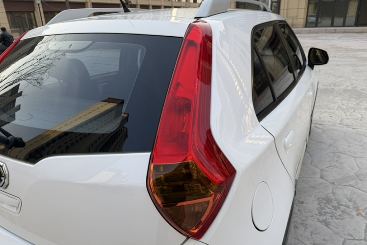 MG 3 SW 2017 car image #9