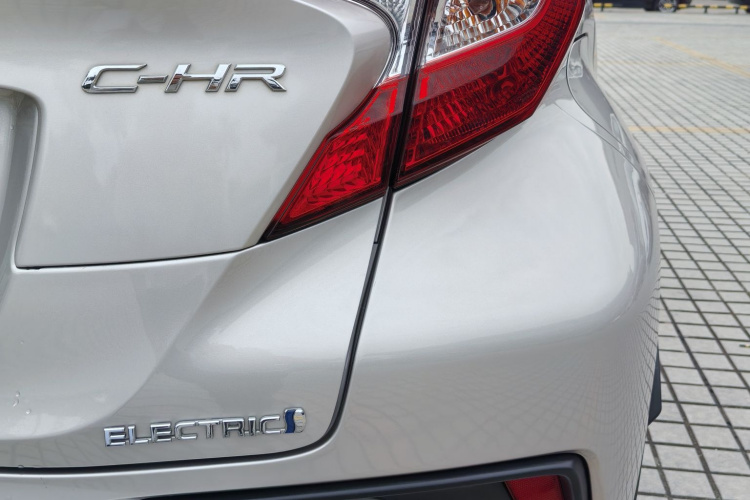Toyota C-HR EV 2021 #9 Toyota C-HR EV 2021 car image #9