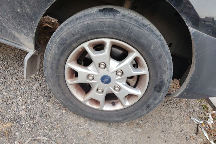 Ford Transit 2021 car image #9