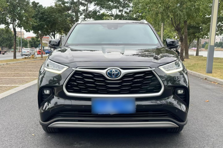 Toyota Highlander (Imported) 2022 immagine di auto #9