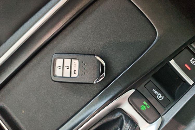 Honda Inspire 2022 car image #9