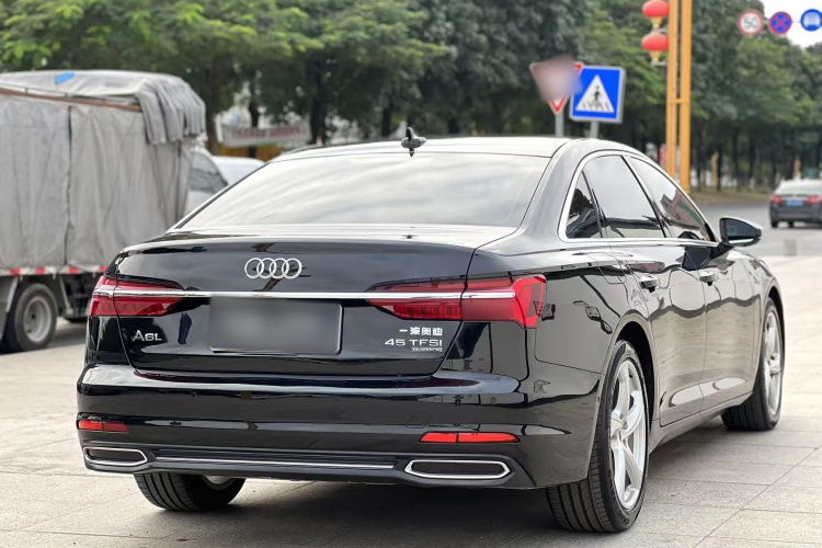 Audi A6L 2020 car image #9