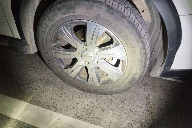 GAC Trumpchi GS7 2017 car image #9