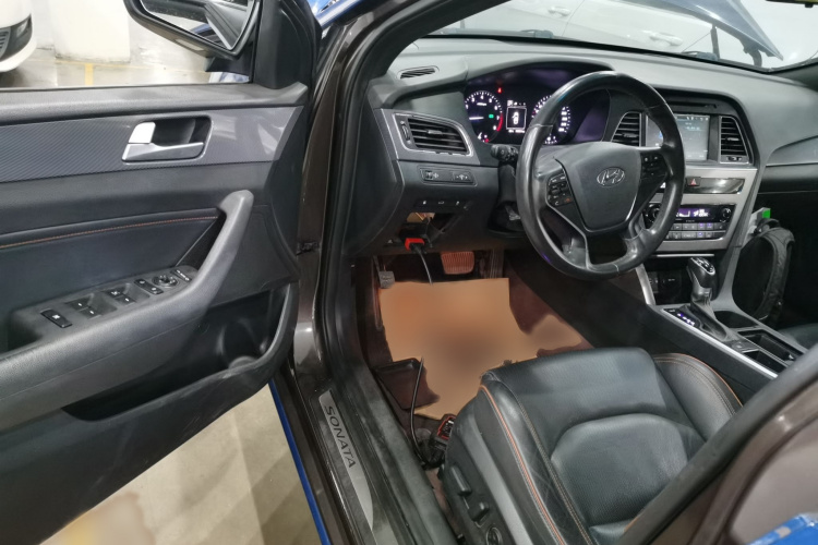 Hyundai Sonata 2016 car image #9