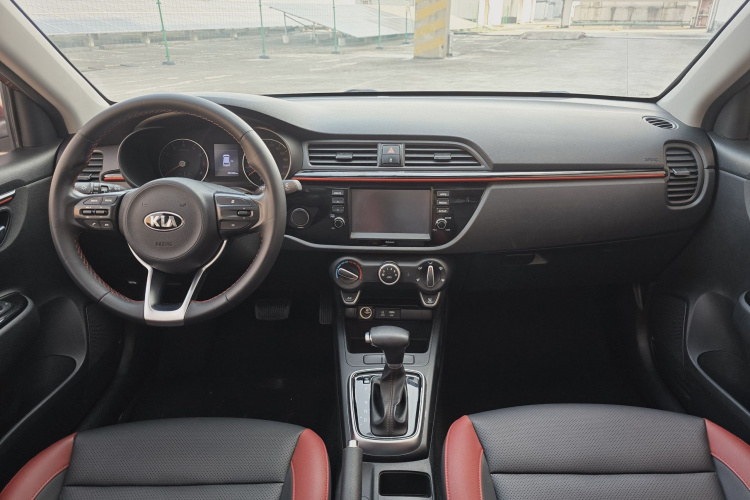Kia Rio Cross 2018 صورة سيارة #9