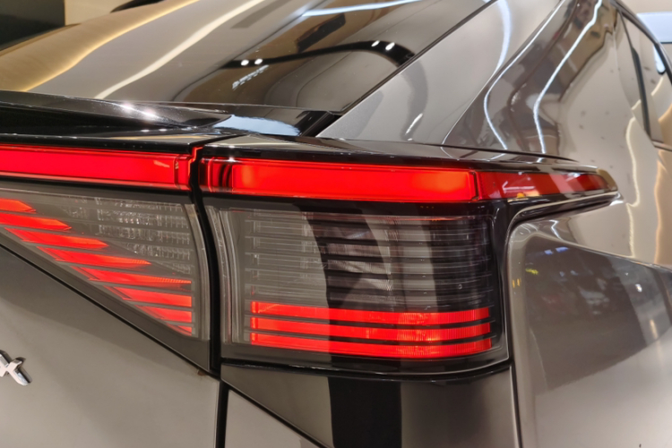 Toyota bZ4X 2023 #9 Toyota bZ4X 2023 immagine di auto #9