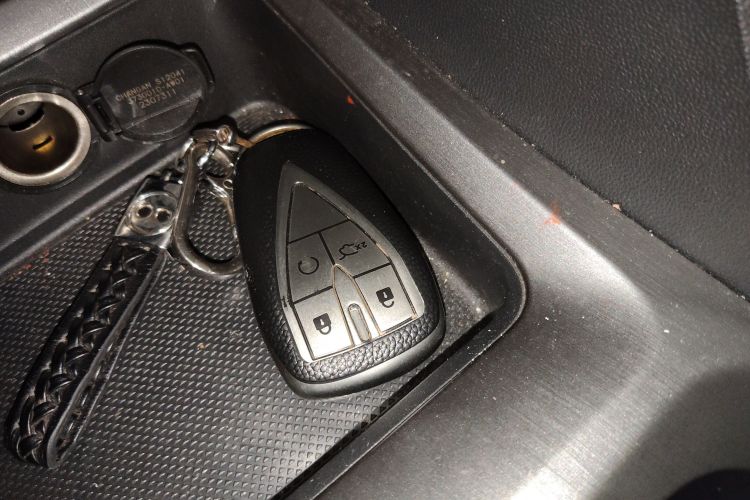 Changan CS35MAX 2023 #9 Changan CS35MAX 2023 صورة سيارة #9