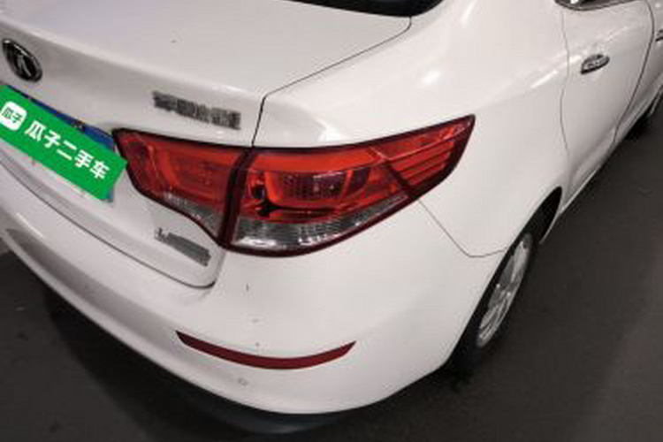 Kia K2 2016 car image #9
