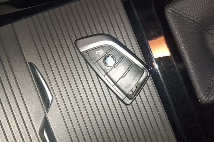 BMW X2 2019 #9 BMW X2 2019 car image #9