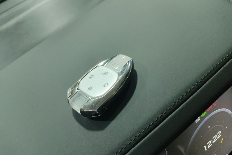 GAC Trumpchi E9 2023 imagen de coche #9