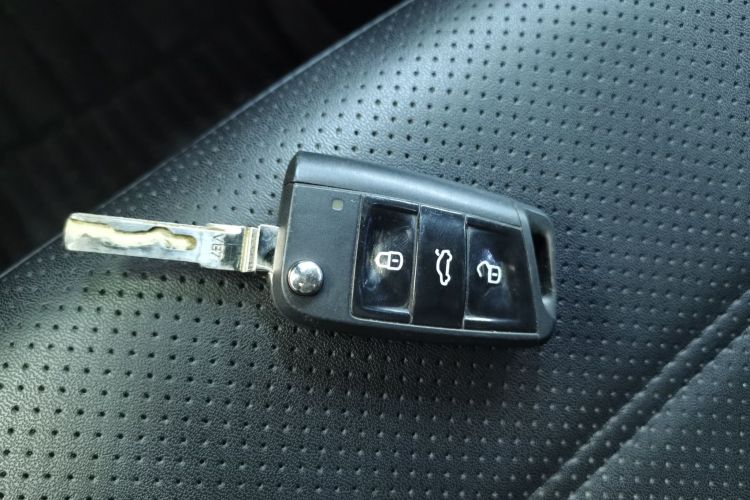 Volkswagen Golf (Imported) 2019 immagine di auto #9